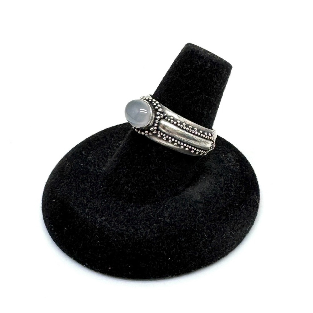 Sterling Silver Moonstone Vintage Ring Size 7 1/2